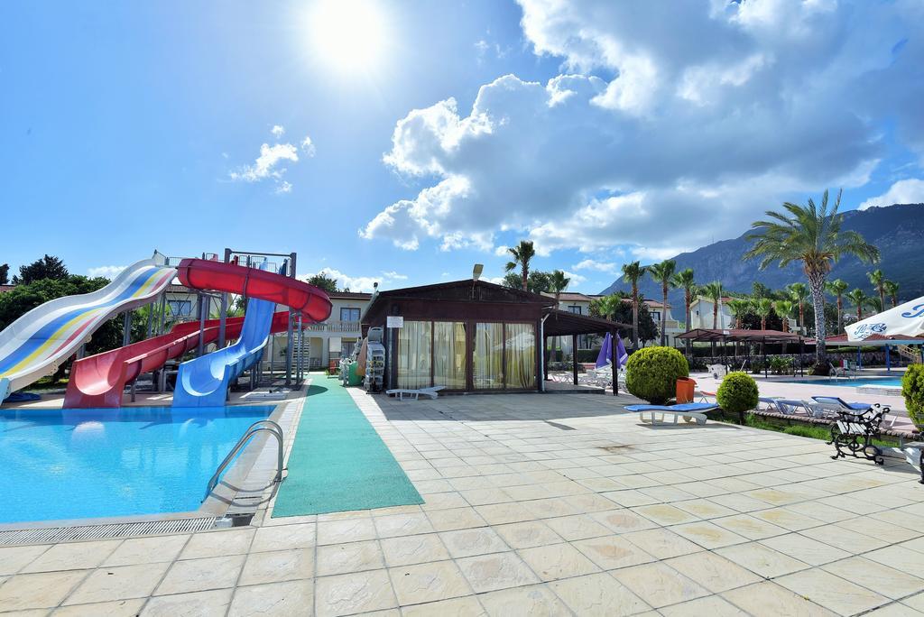 Club Simena Hotel Vasilia Eksteriør billede